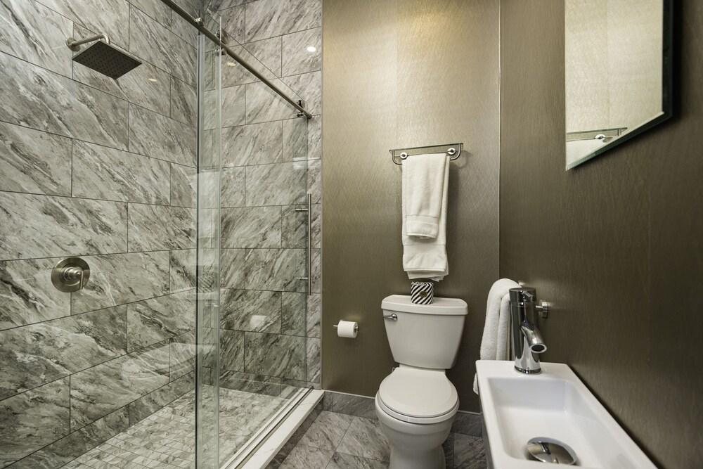 The Edward Hotel photo 14