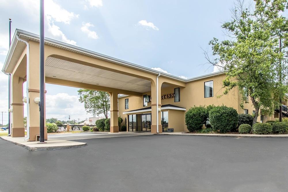 Quality Inn Andalusia photo 39