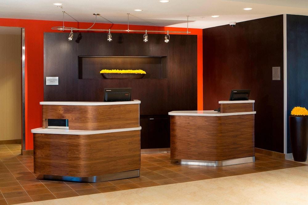 Courtyard by Marriott Dallas Midlothian-Midlothian Conf Ctr photo 35