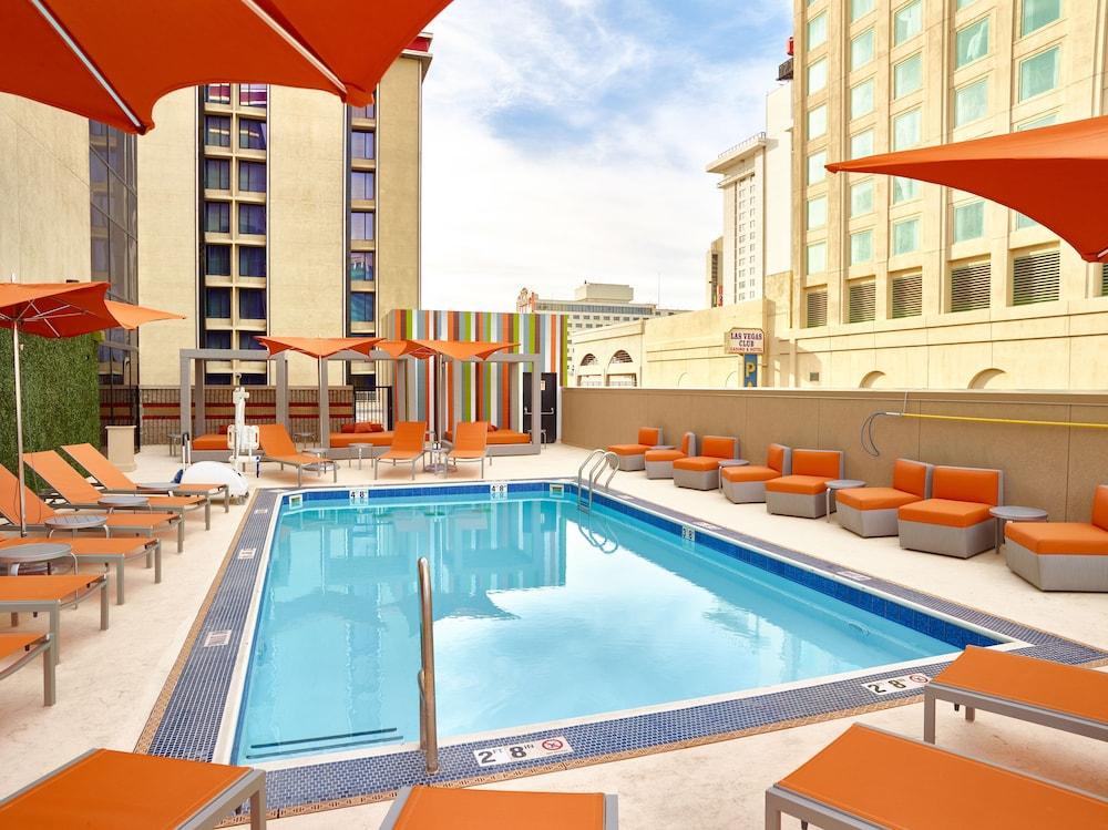 California Hotel and Casino photo 27