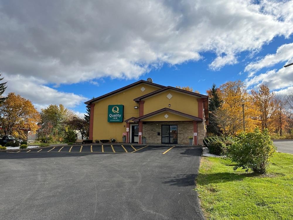 Quality Inn Oneida near Casino photo 1