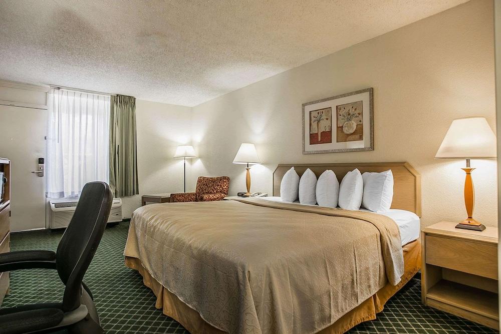Quality Inn Sumter photo 40