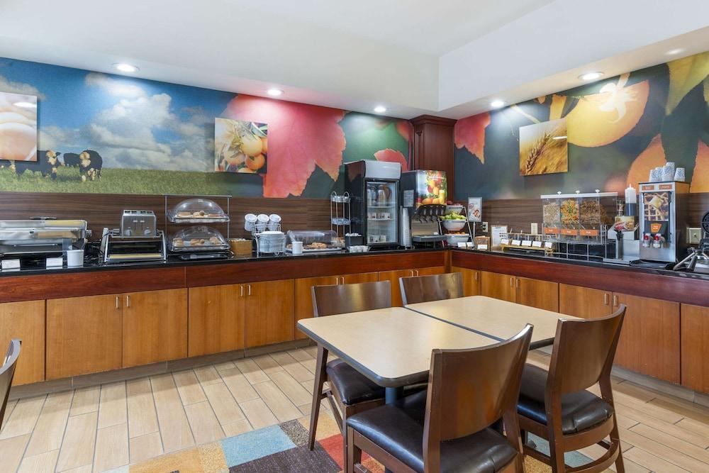 Comfort Inn & Suites Berea photo 32