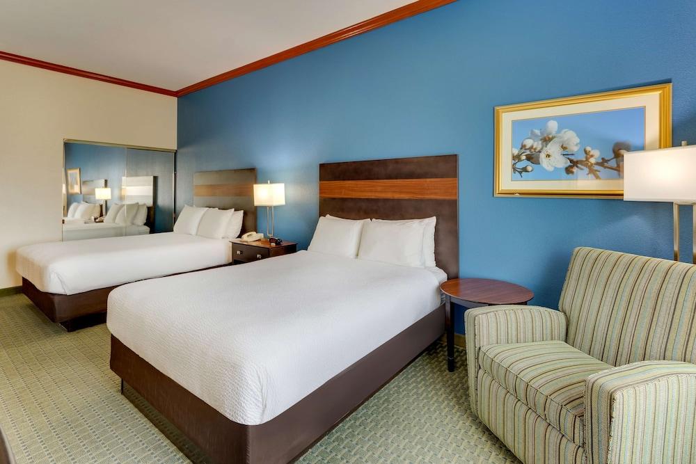 Comfort Inn & Suites Waco Woodway photo 6