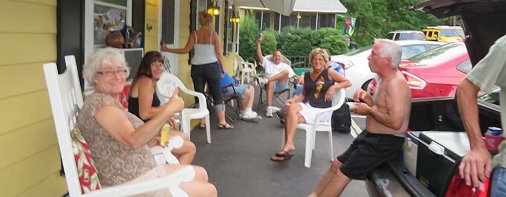 Lake Winnipesaukee Motel photo 55