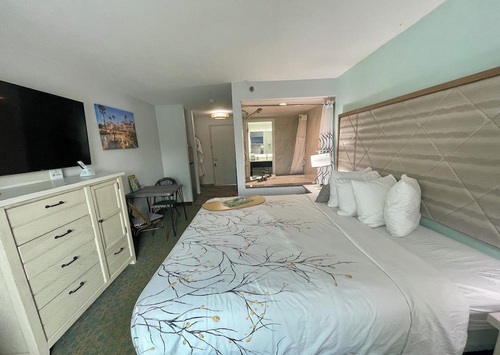 Ocean Sands Beach Boutique Inn - 1 Acre Private Beach photo 25