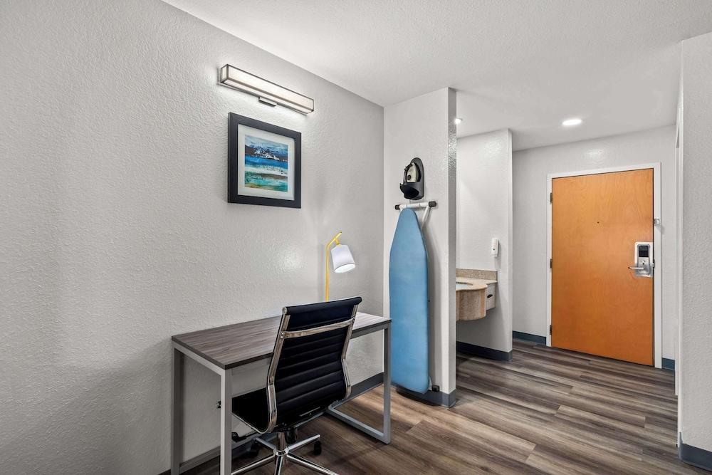 Quality Inn & Suites Biloxi - Ocean Springs photo 31