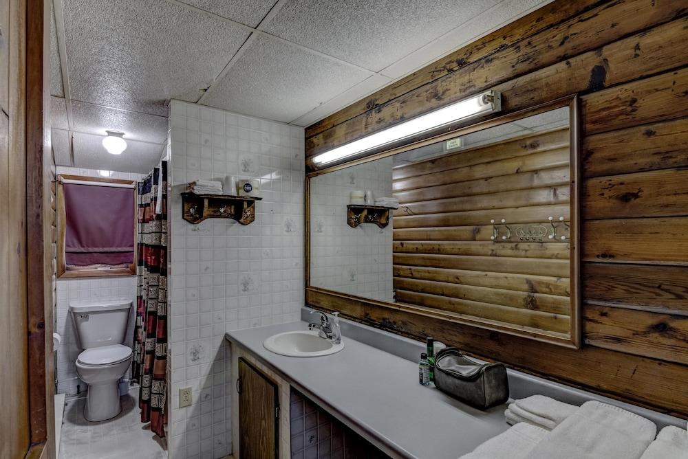 Rib Waters Inn photo 13