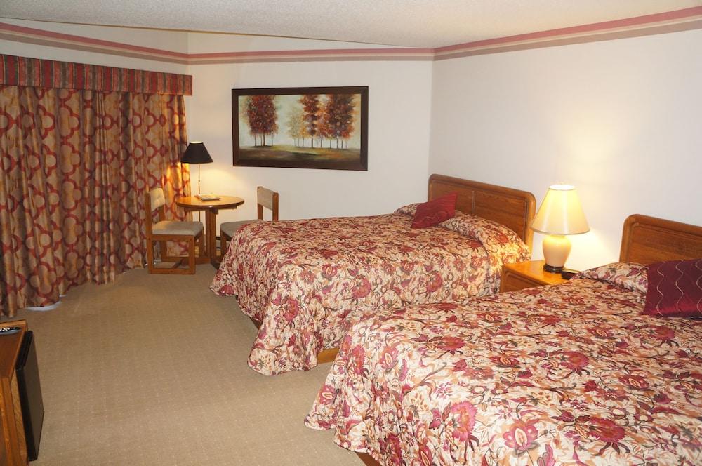 Greenbrier Inn photo 34