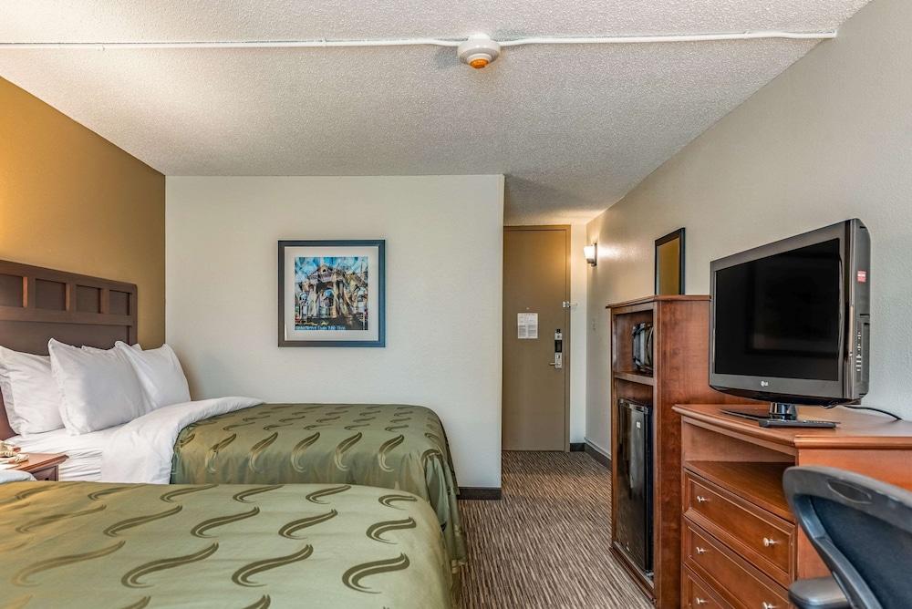 Quality Inn Bucyrus North photo 16