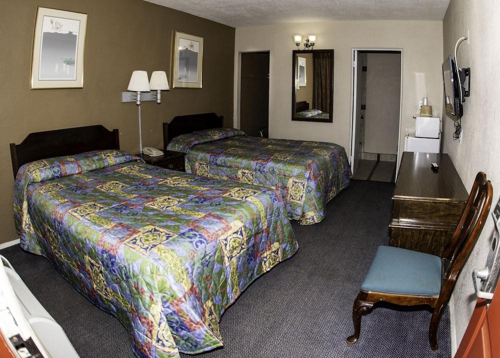 Budget Inn photo 14