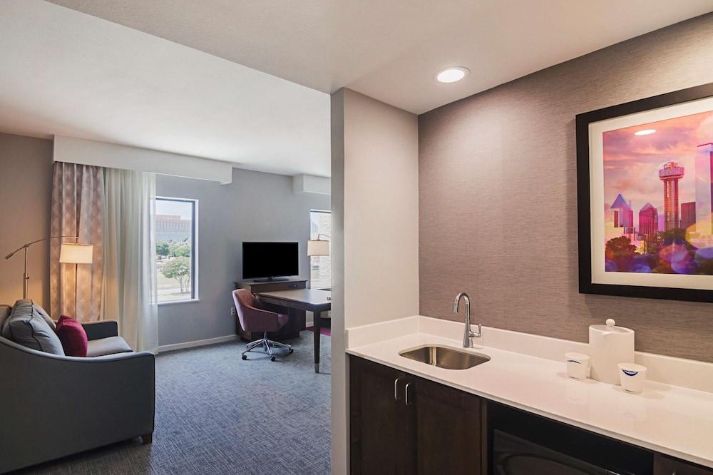 Hampton Inn & Suites Dallas/Richardson photo 12