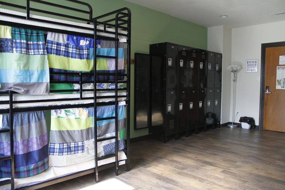 Cream City Hostel photo 13