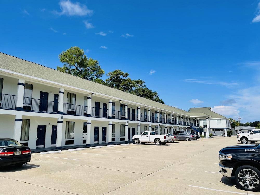 Magnolia Inn of Gautier photo 31