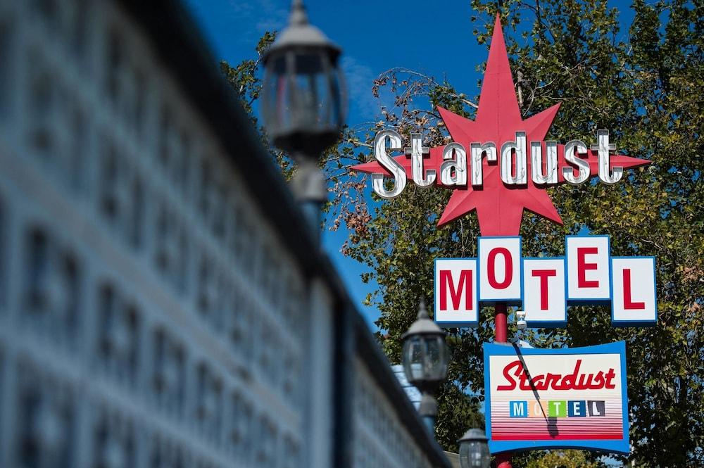 Stardust Motel Redding photo 5