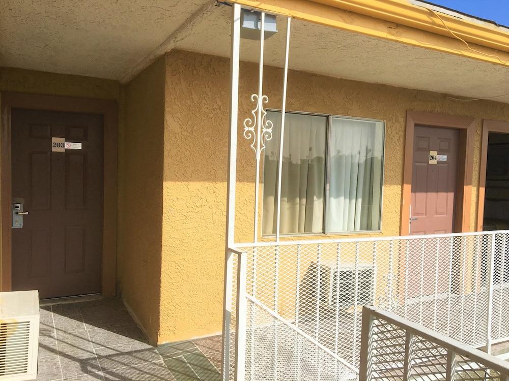 4 Star Motel photo 12