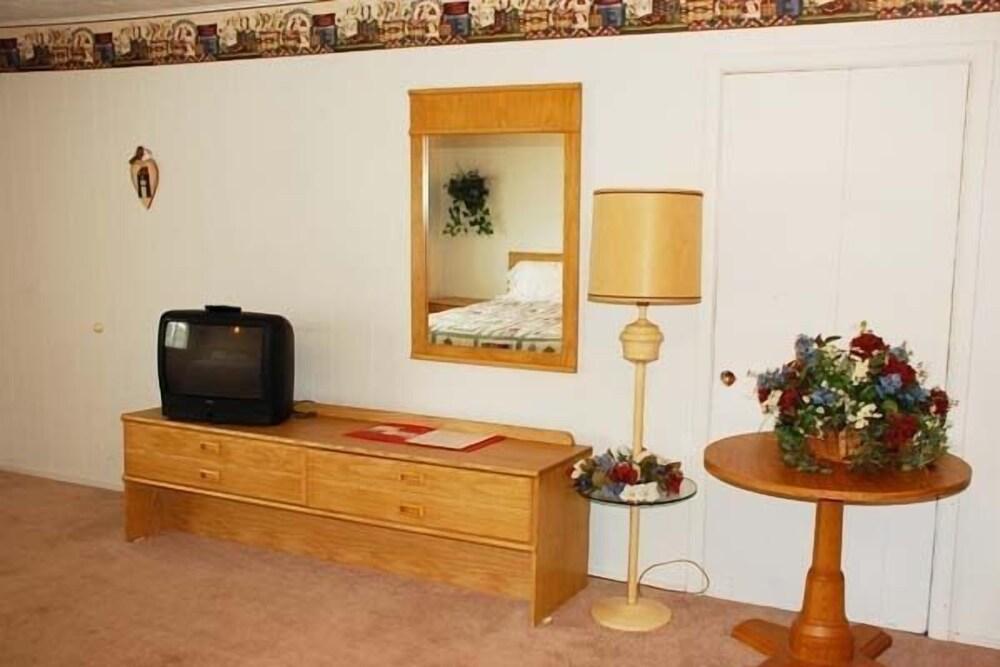 Willard Country Inn photo 22