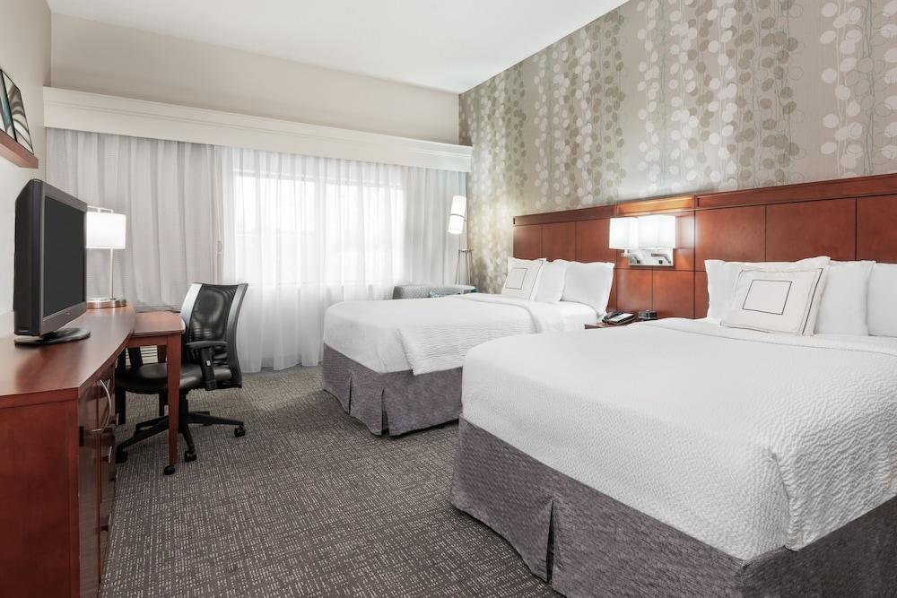 Courtyard by Marriott Asheville photo 5
