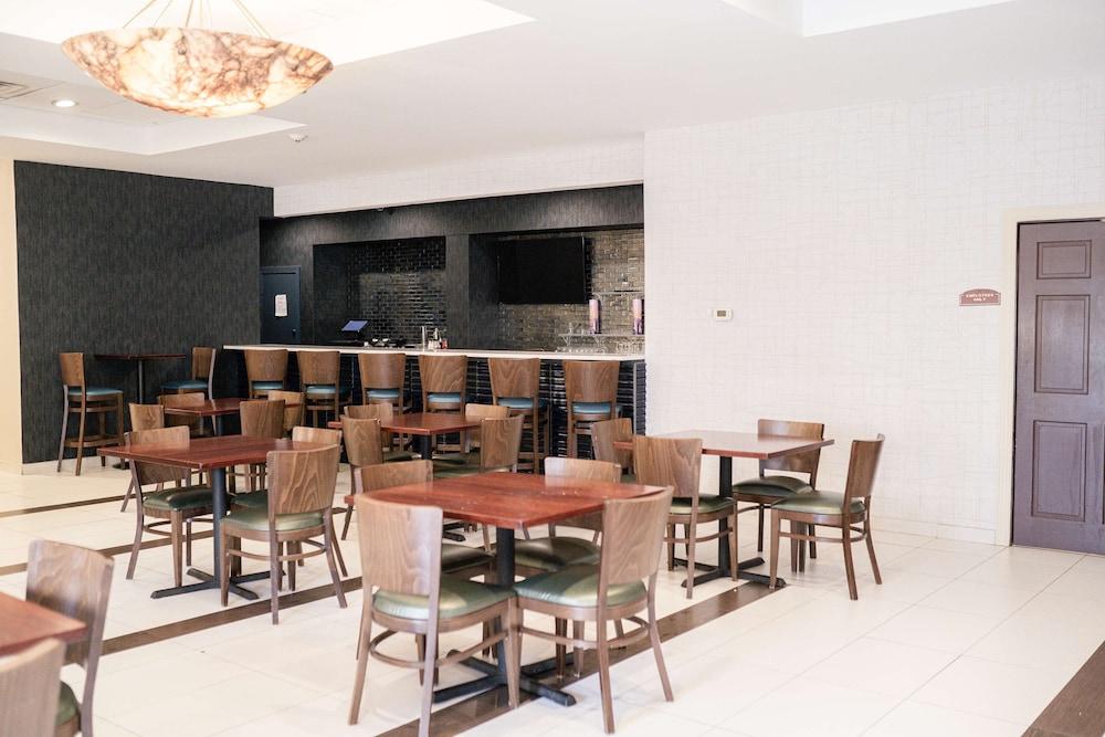 Spark by Hilton Bensalem Philadelphia photo 23