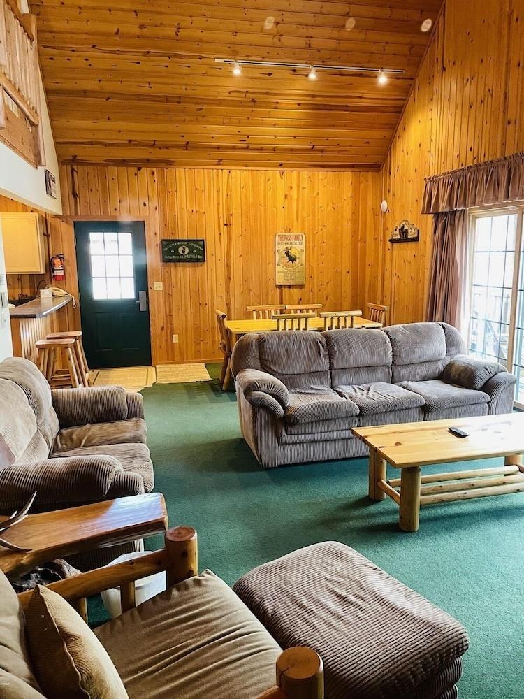 Drummond Island Resort photo 79
