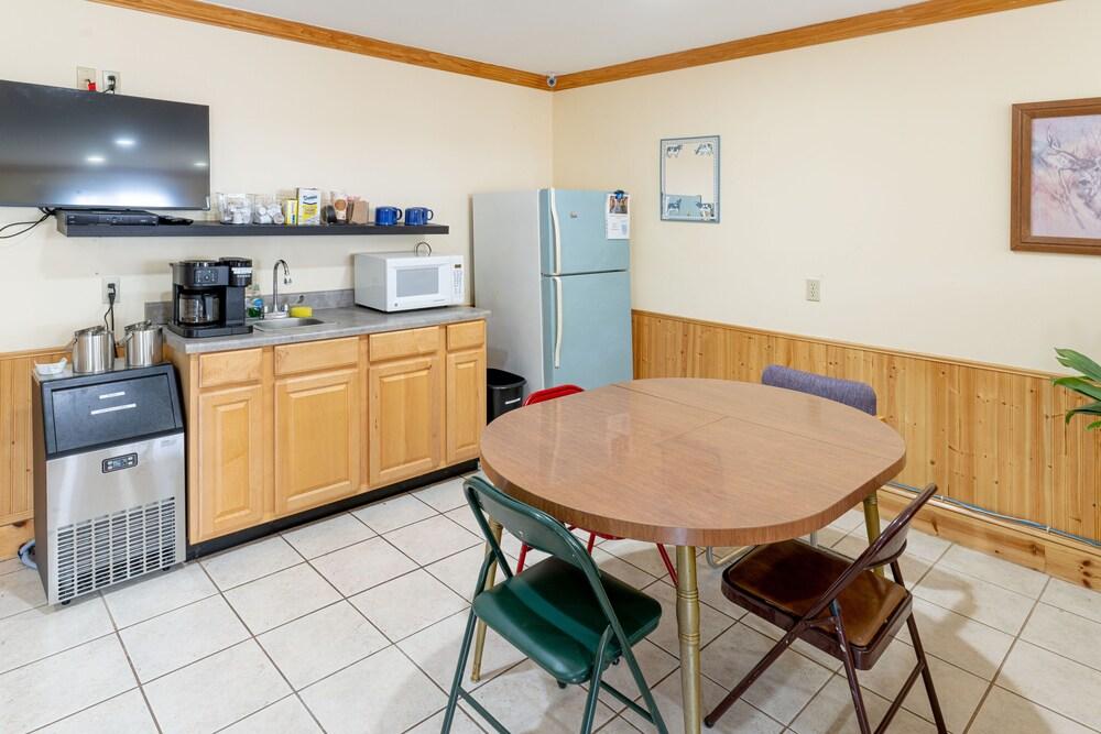 Inn at Octagon Acres photo 12