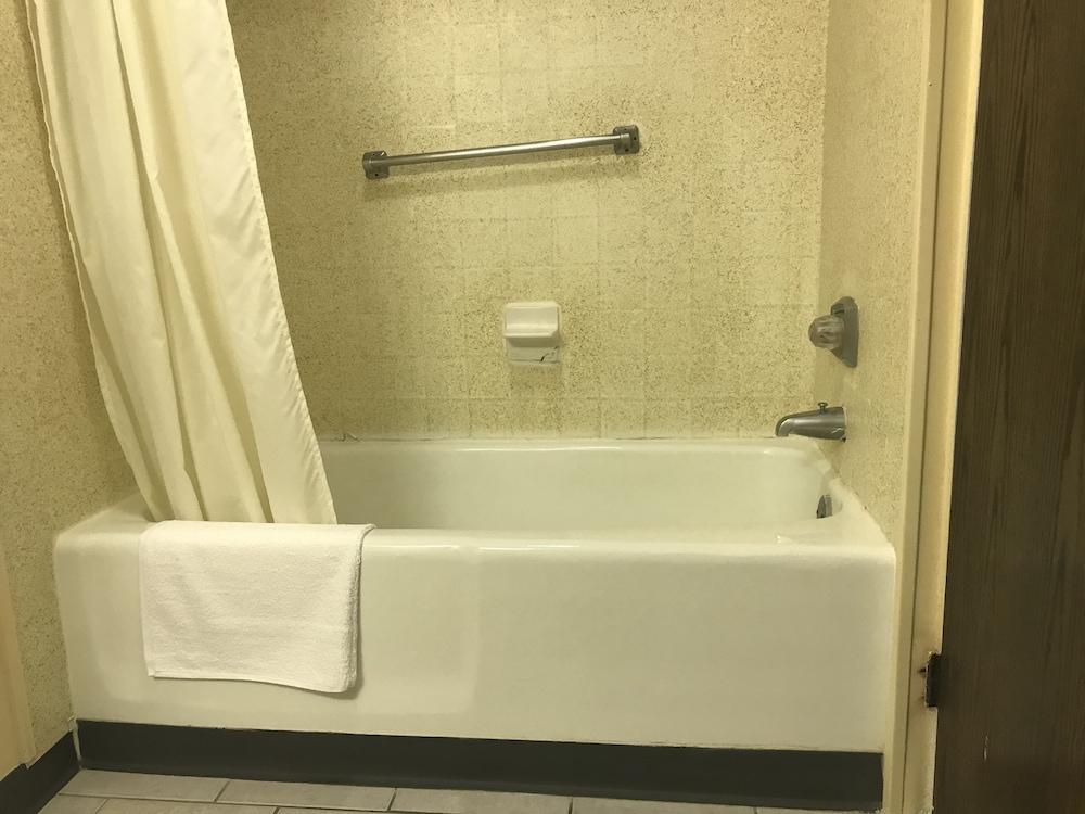 West Motel photo 16