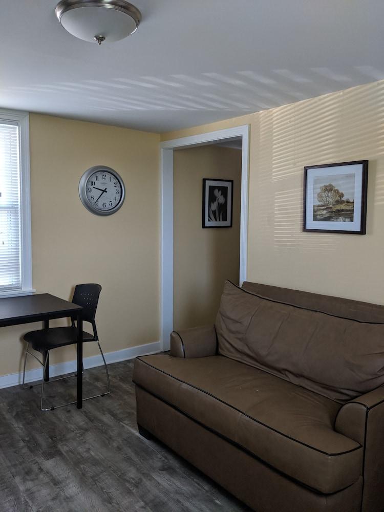 Clarence Inn photo 13