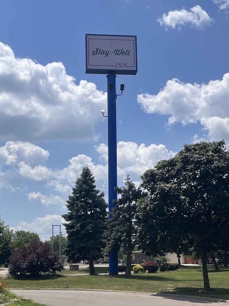Stay-Well Inn — hotel in Monroe