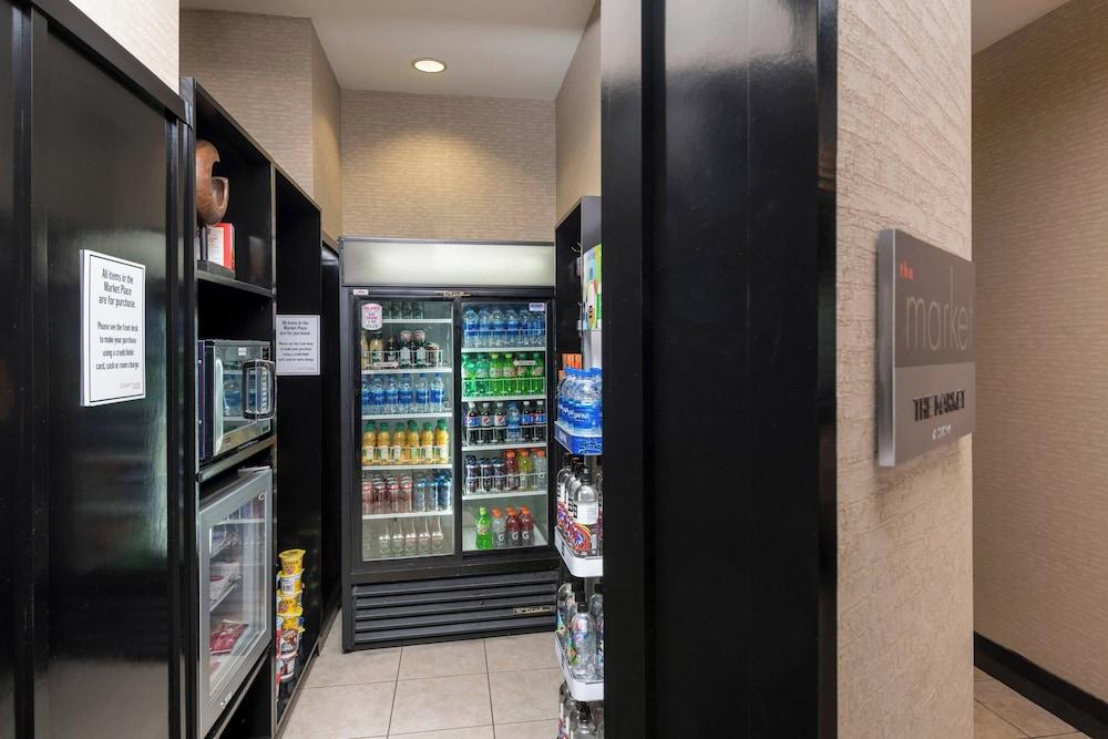 Courtyard by Marriott West Orange photo 23