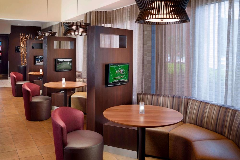 Sonesta Select Atlanta Airport photo 28