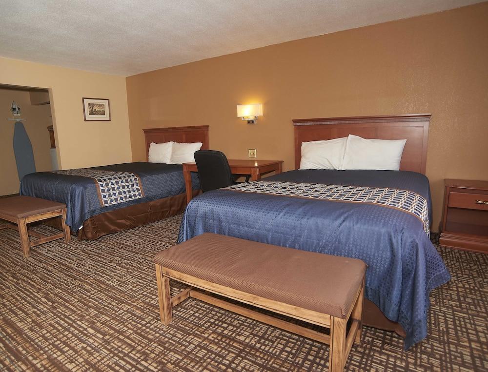 New World Inn photo 15