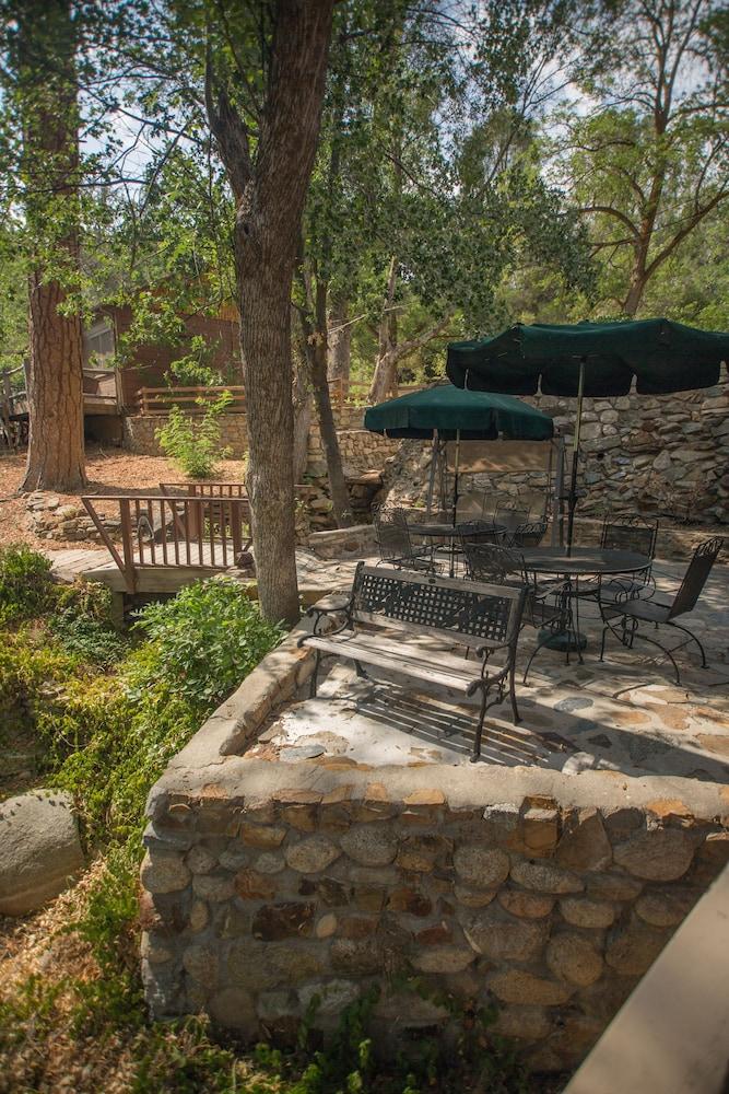 Quiet Mind Lodge Retreat & Spa  Sequoias photo 50