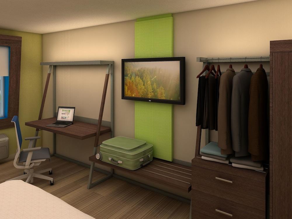 Holiday Inn Express & Suites Dallas Northeast - Arboretum by IHG photo 13