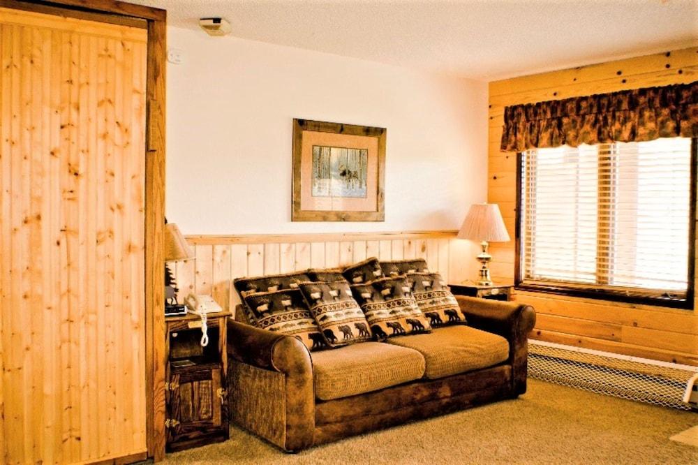 Inn at SilverCreek photo 36