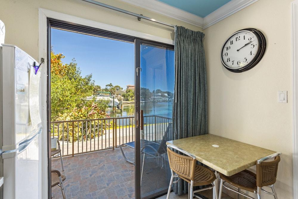 Bayview Plaza Waterfront Resort photo 56