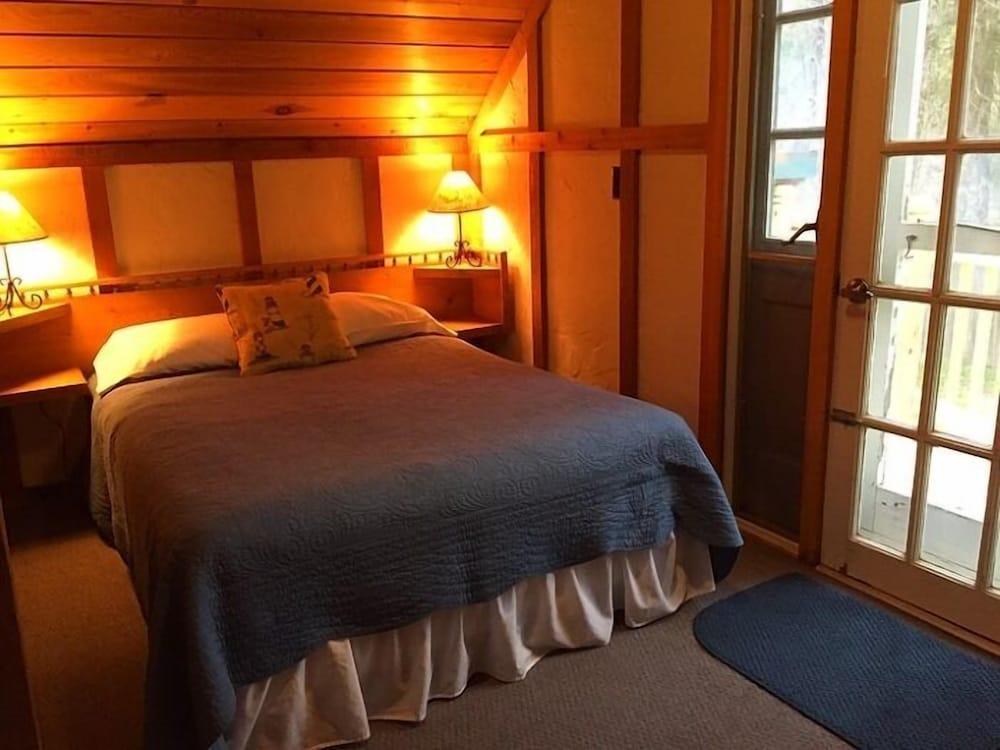 Harbor Light Inn photo 63