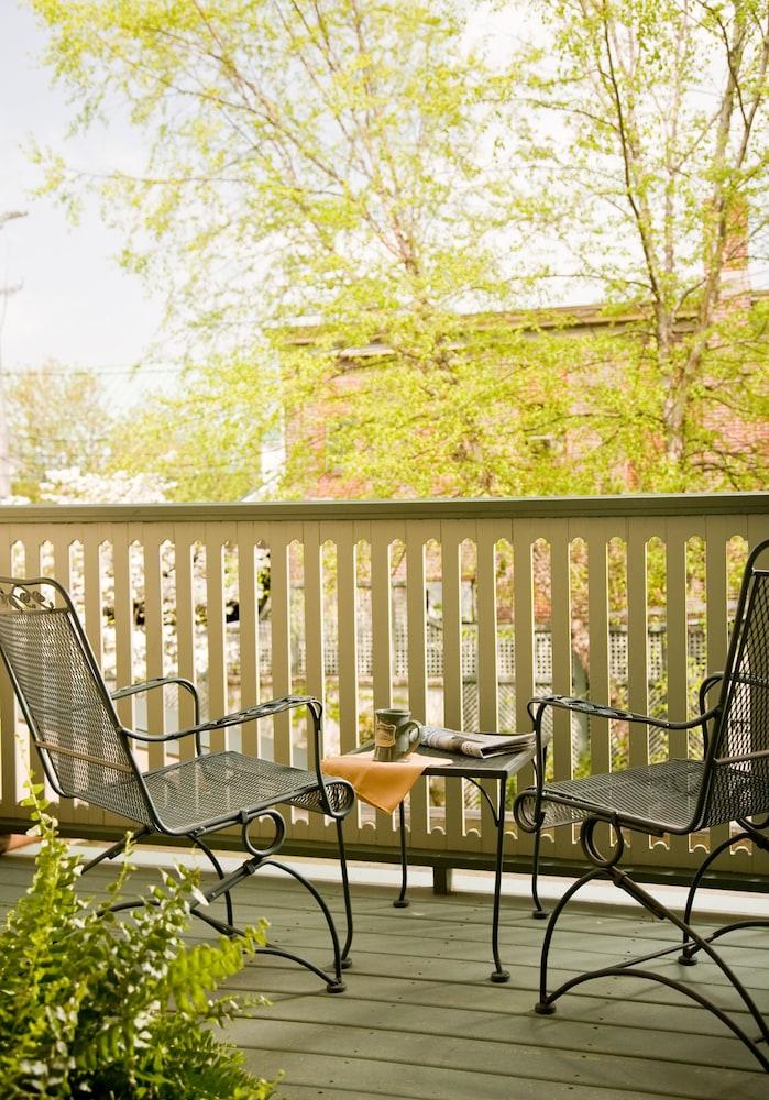 Lambertville House photo 13