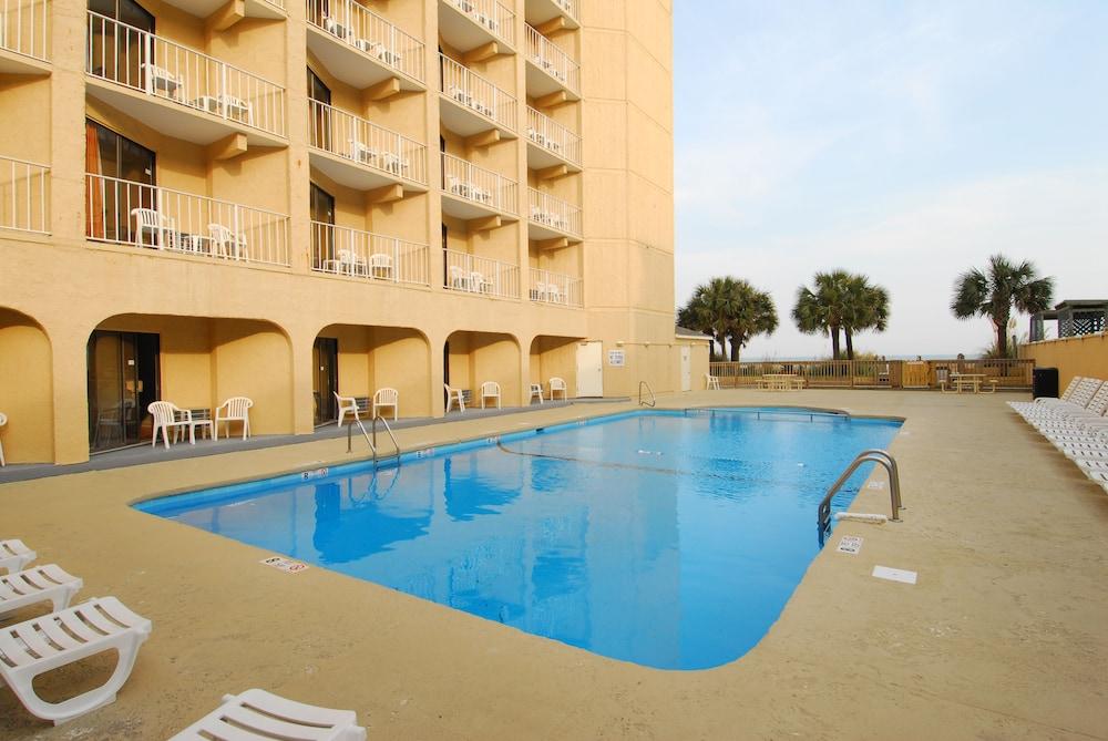 Sea Mist Oceanfront Resort photo 3