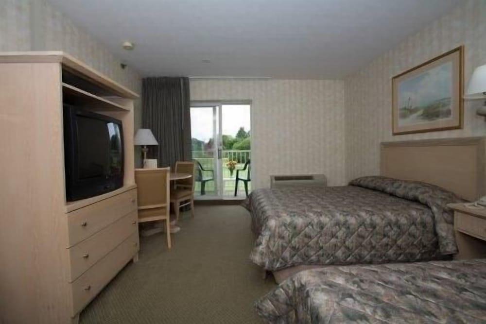 Winnapaug Inn photo 12
