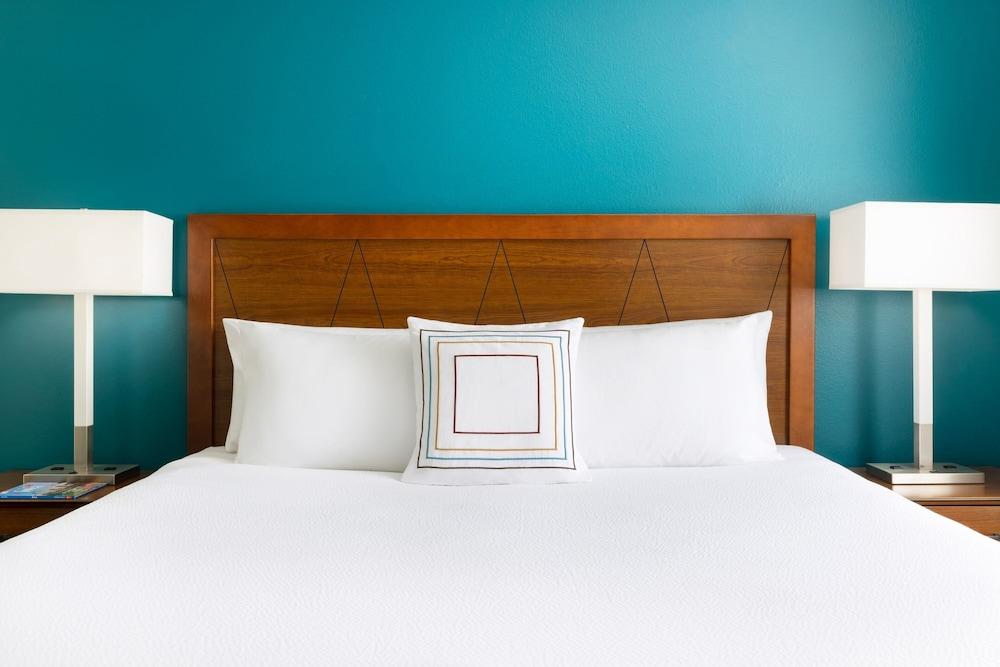 Residence Inn by Marriott Des Moines West photo 12
