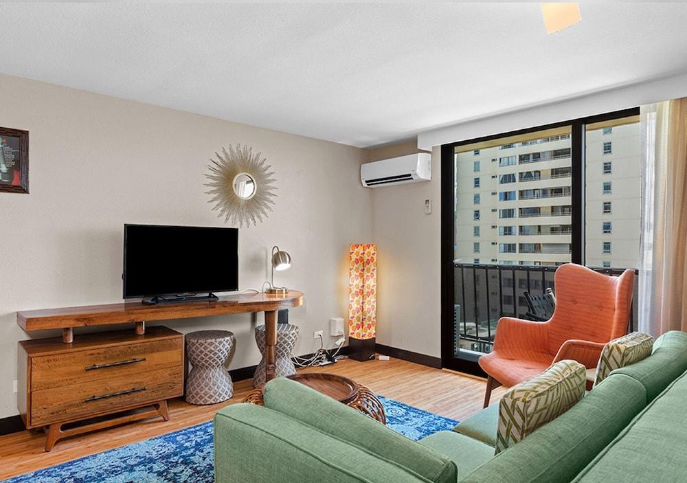 Castle Bamboo Waikīkī Hotel photo 21