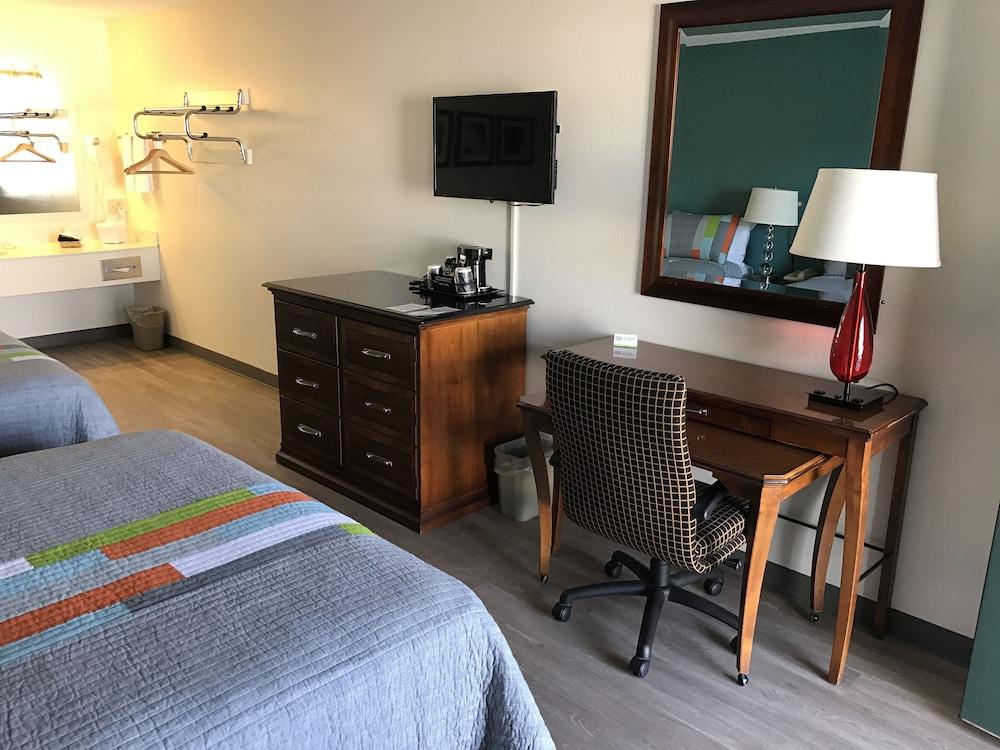 Edelweiss Inn photo 17