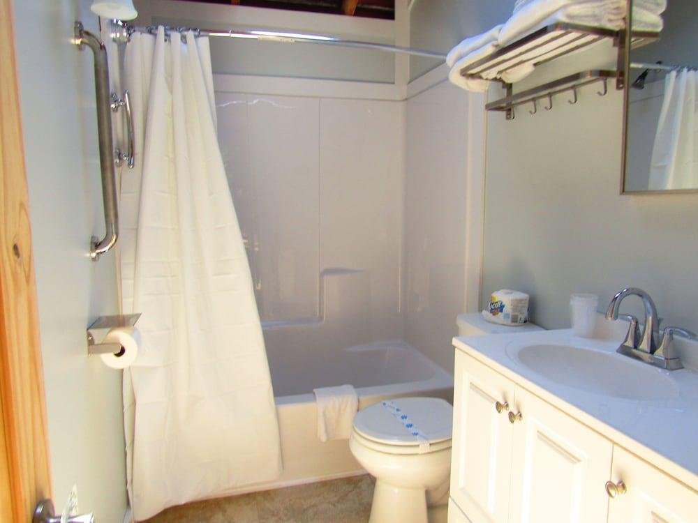 Shorelands Guest Resort and Cottages photo 7