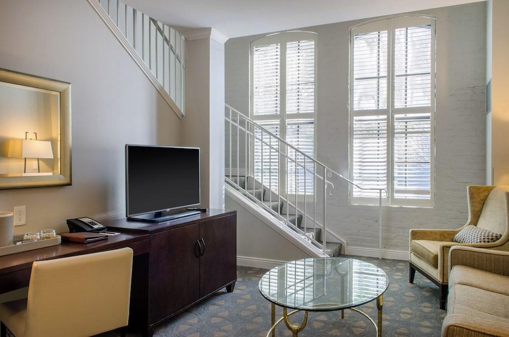 The Riverfront Hotel New Orleans photo 48