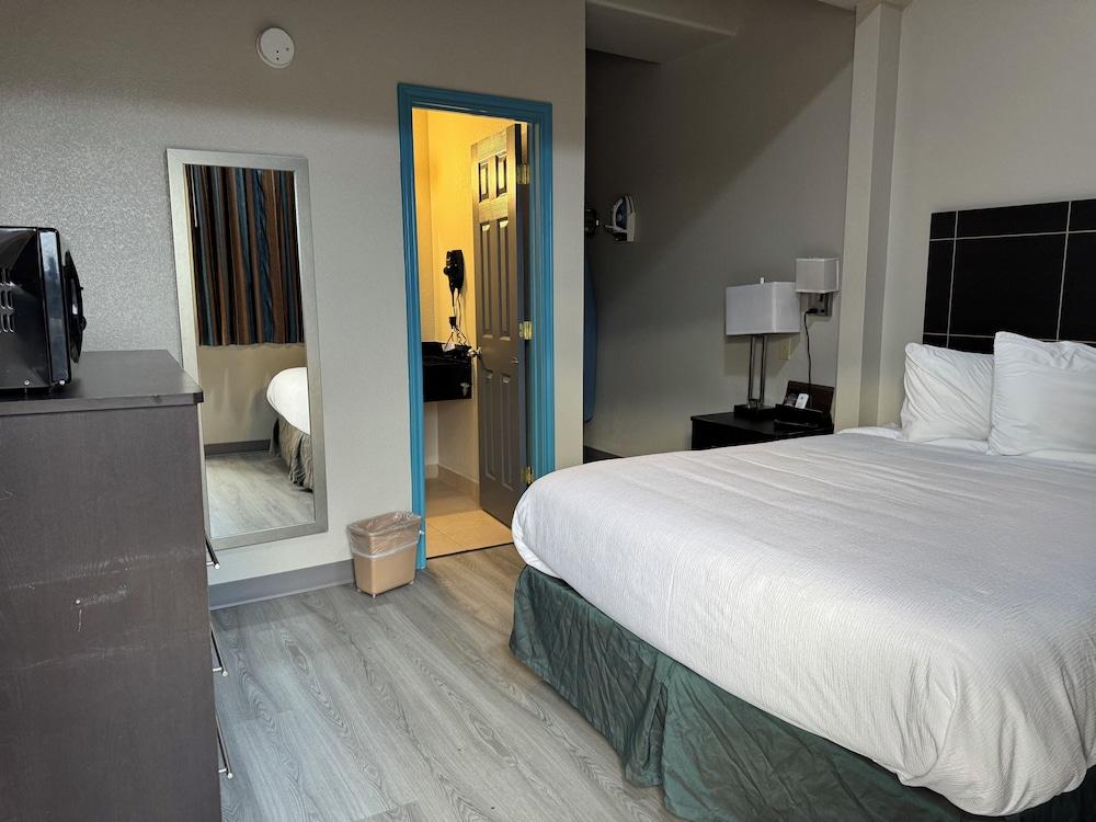 Executive Inn Crystal City photo 19