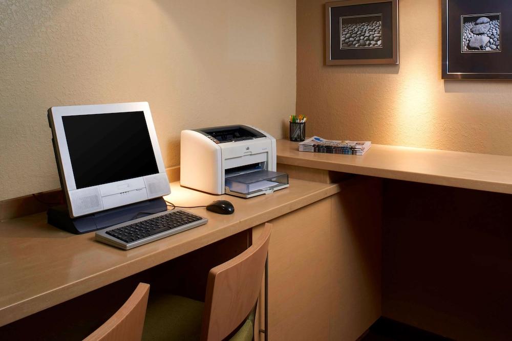 Sonesta Simply Suites Detroit Novi photo 52
