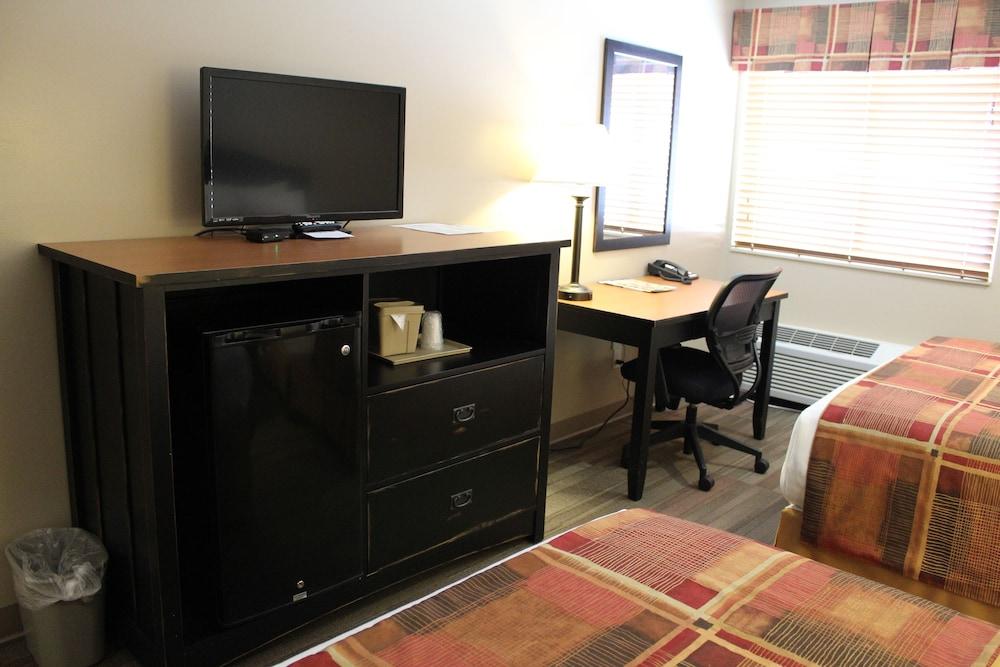 Rivertown Inn photo 36