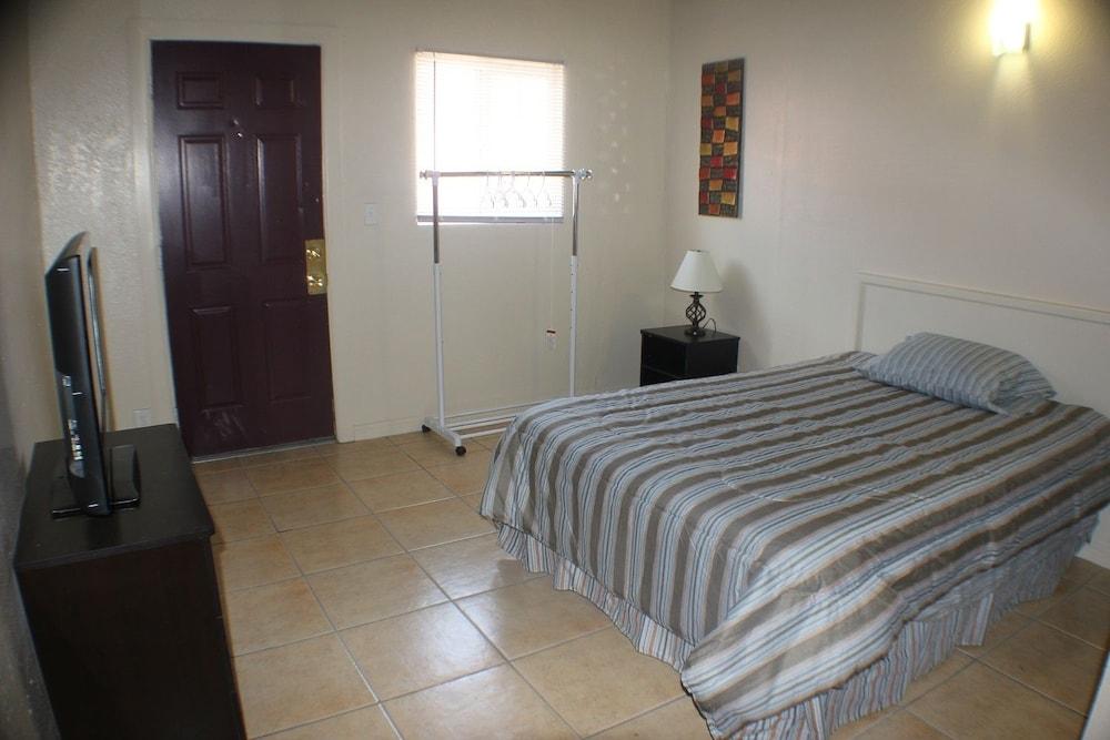 International Casa photo 3