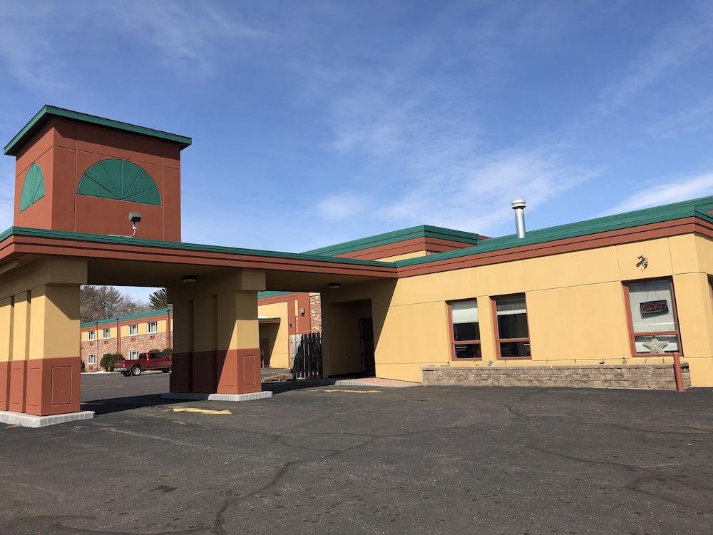 Posh Inn & Suites photo 16