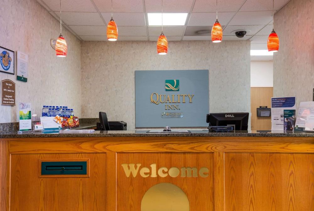 Quality Inn I-70 Near Kansas Speedway photo 6
